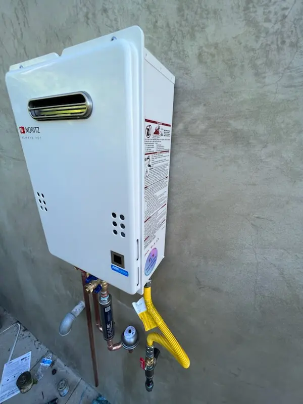 Tankless water heater installation for White Pine homes
